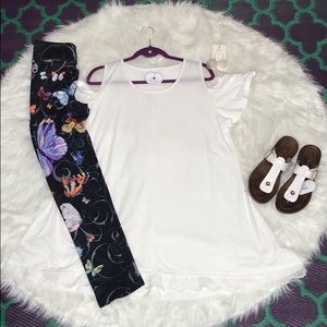 Boutique White Cold Shoulder w/ lace bottom tunic